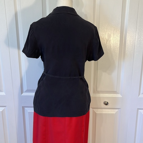 Jones New York navy silk blouse - Picture 3 of 7